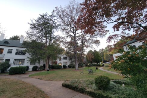 1700-N-Elm-St-Q1-Greensboro-NC-27408-20