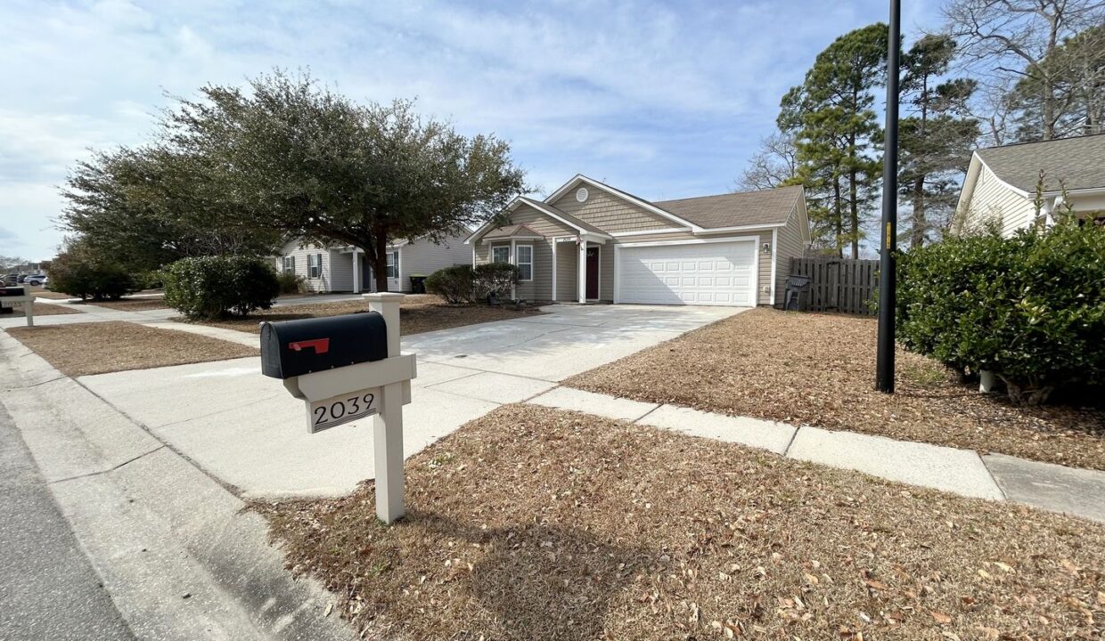 2039-Southern-Pine-Dr-Leland-NC-28451-3