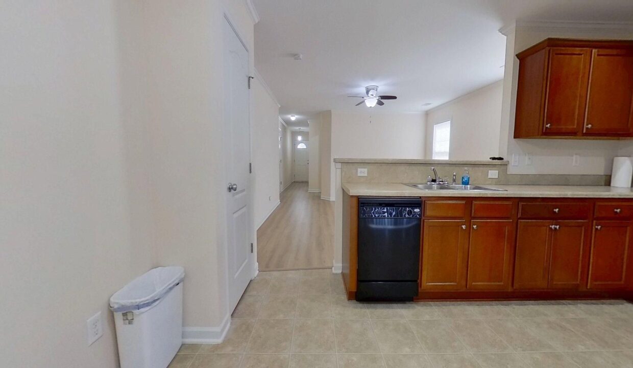 2039-Southern-Pine-Dr-Leland-NC-28451-4