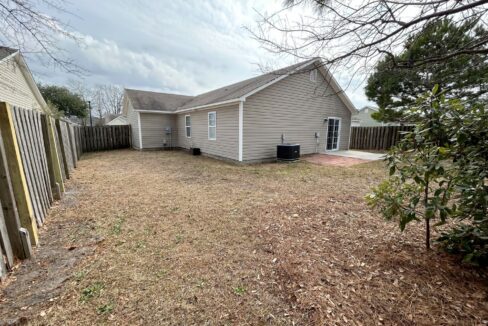 2039-Southern-Pine-Dr-Leland-NC-28451-7
