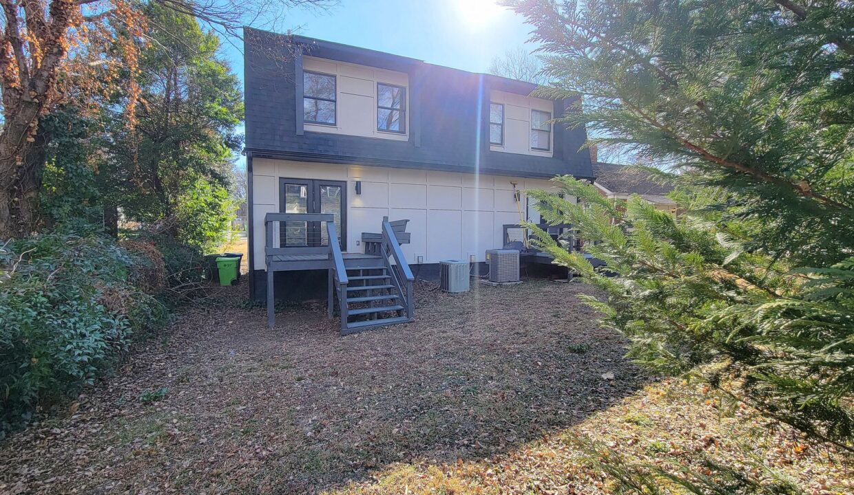 215-Lafayette-Rd-B-Raleigh-NC-27604-16