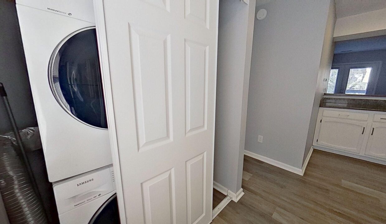 215-Lafayette-Rd-B-Raleigh-NC-27604-17