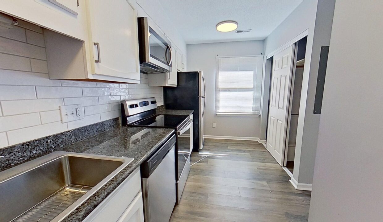 215-Lafayette-Rd-B-Raleigh-NC-27604-24