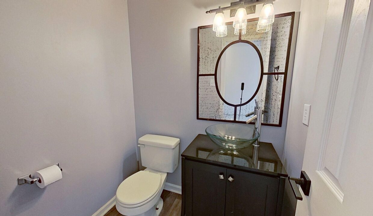 215-Lafayette-Rd-B-Raleigh-NC-27604-33