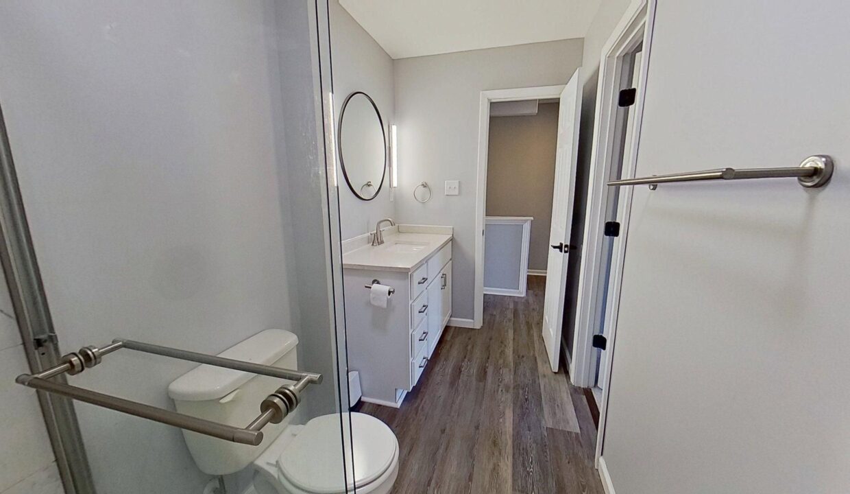 215-Lafayette-Rd-B-Raleigh-NC-27604-46