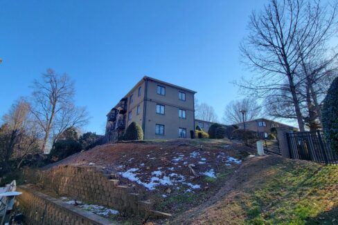 2425-Vail-Ave-A19-Charlotte-NC-28207-19