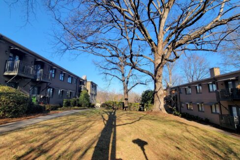 2425-Vail-Ave-A19-Charlotte-NC-28207-25