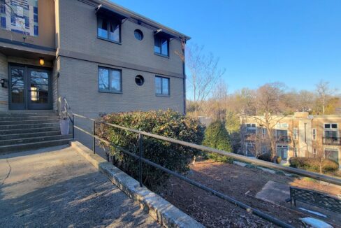 2425-Vail-Ave-A19-Charlotte-NC-28207-27