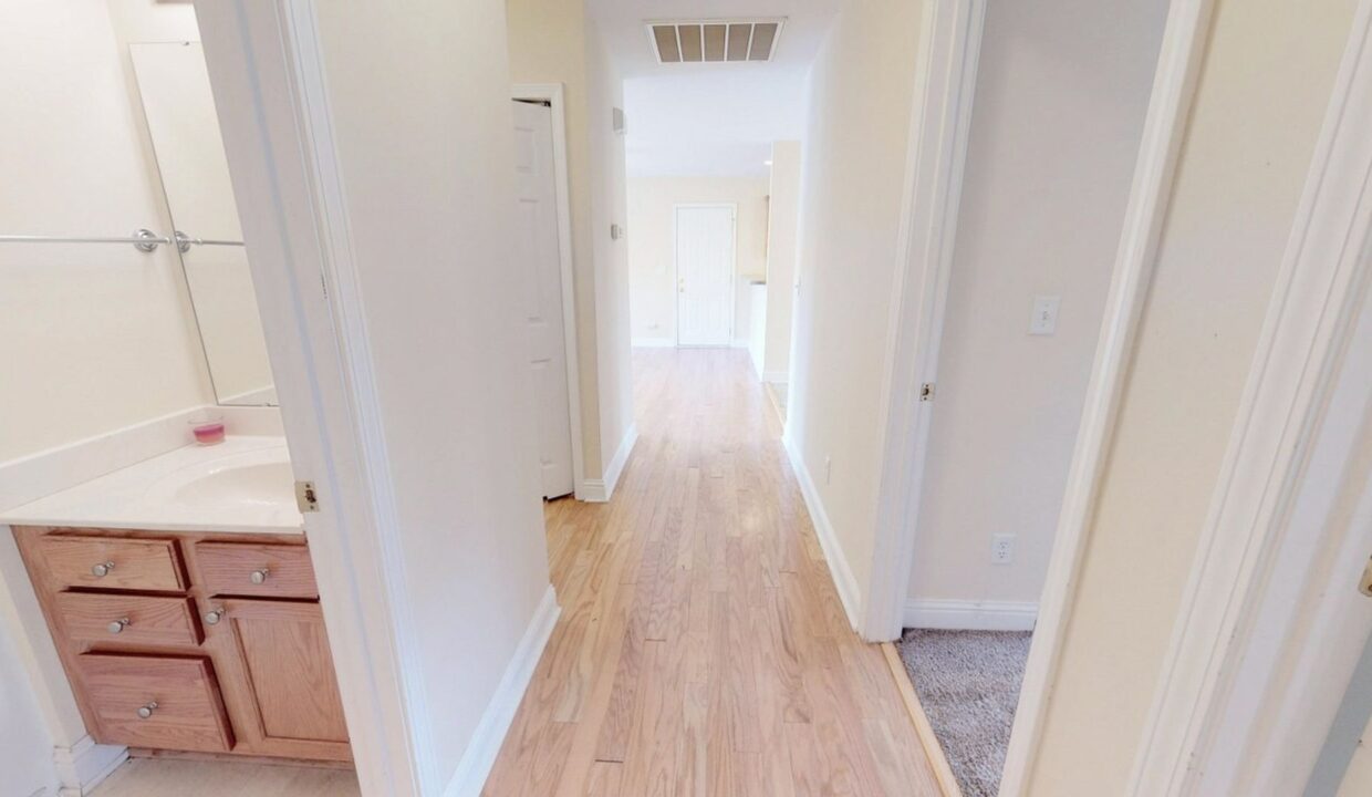 2800-Berry-Patch-Ct-Castle-Hayne-NC-28429-25