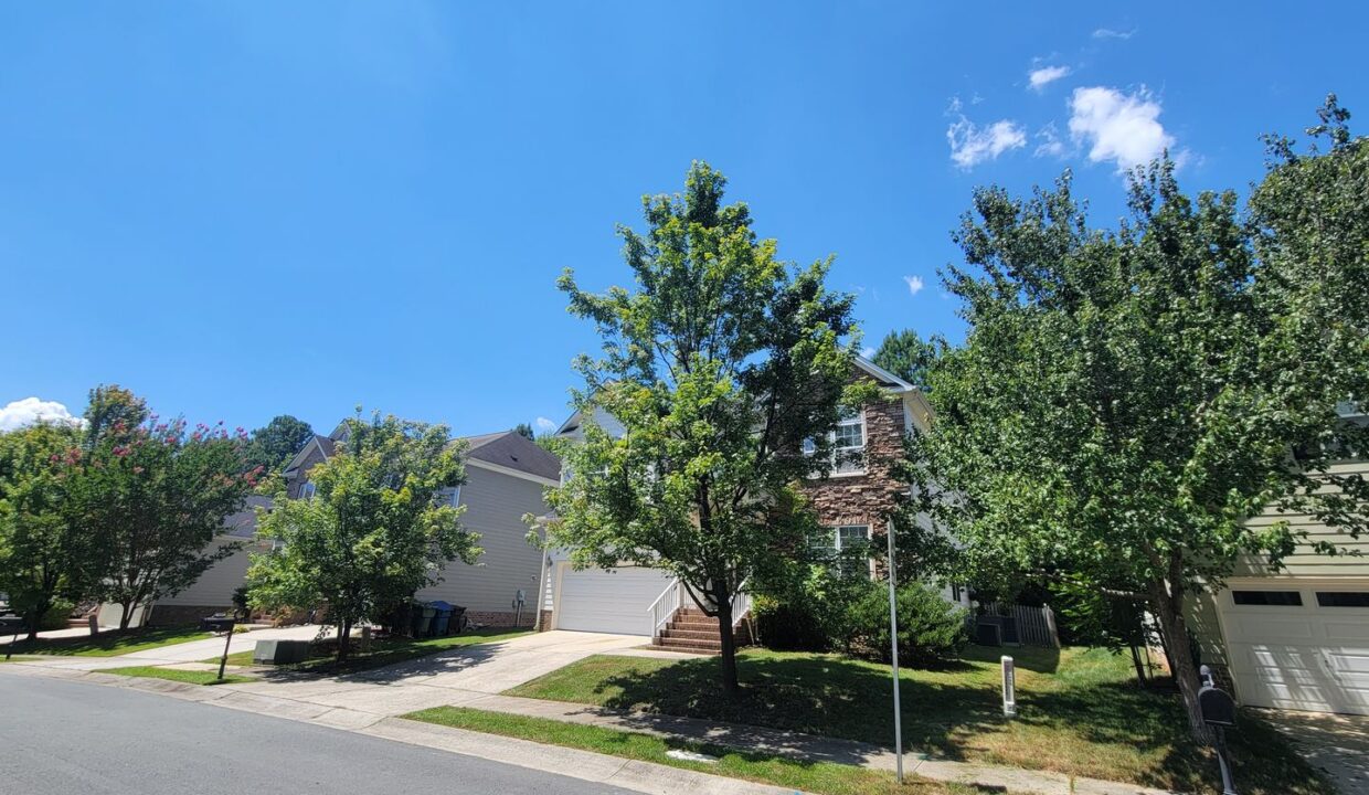 414-Longford-Ct-Durham-NC-27713-17