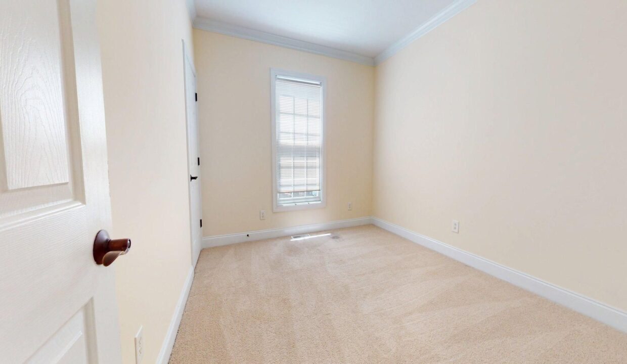 414-Longford-Ct-Durham-NC-27713-25