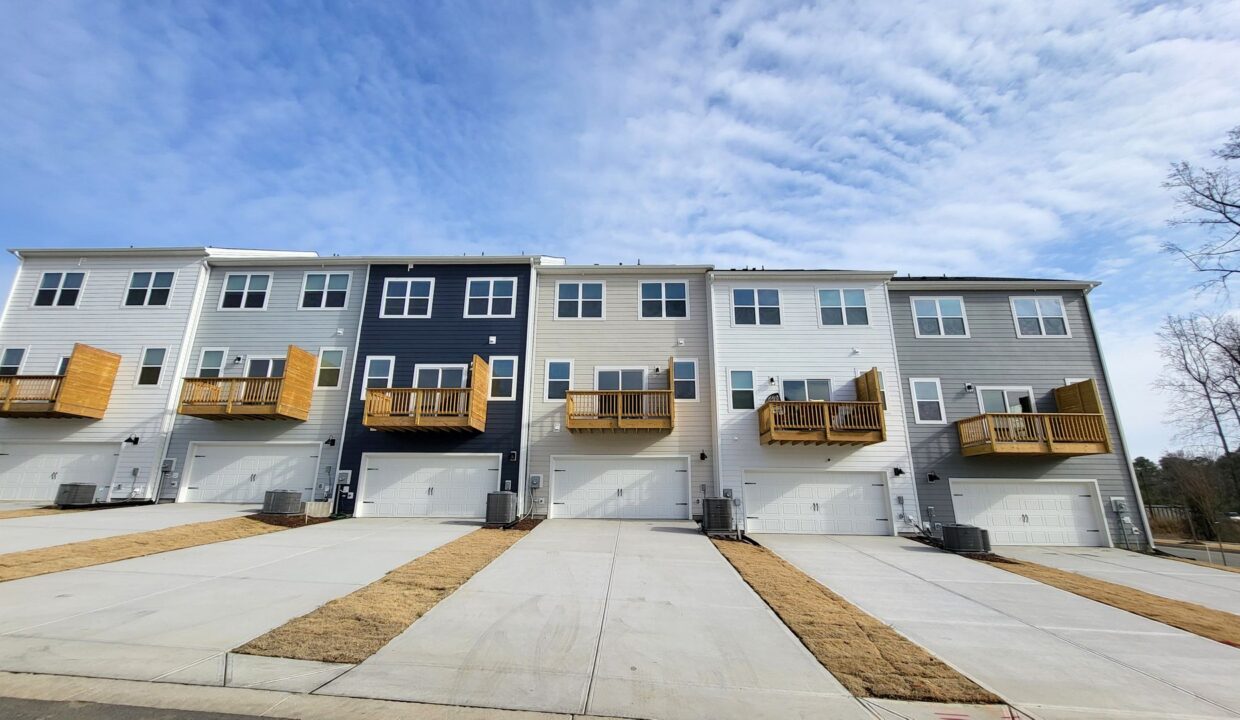 720-Lucky-Clover-Way-Fuquay-Varina-NC-27526-13