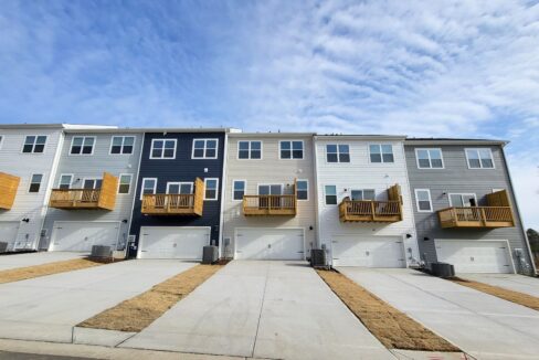 720-Lucky-Clover-Way-Fuquay-Varina-NC-27526-13