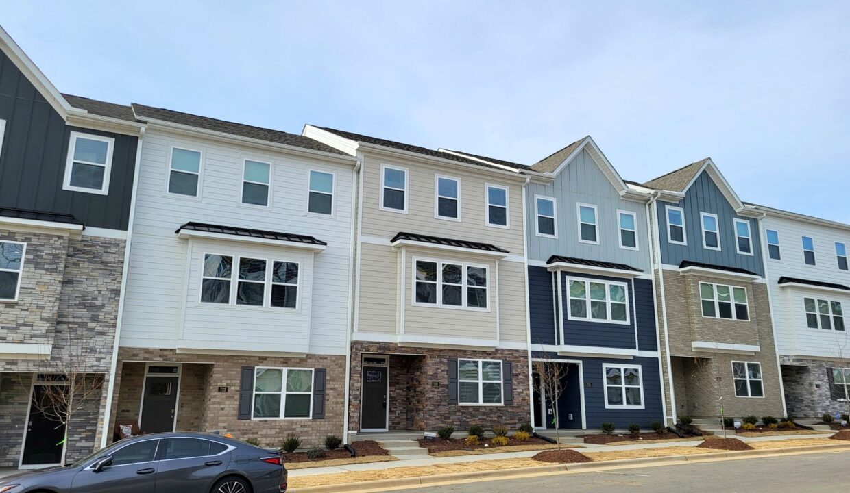 720-Lucky-Clover-Way-Fuquay-Varina-NC-27526-15