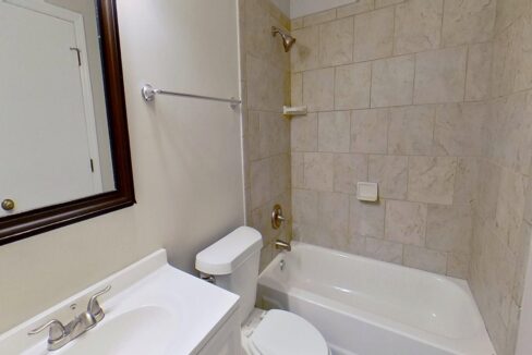 10932-Magenta-Ln-Charlotte-NC-28262-10