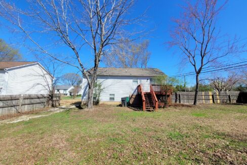 10932-Magenta-Ln-Charlotte-NC-28262-28