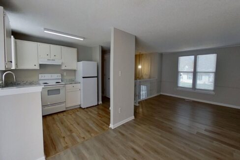 10932-Magenta-Ln-Charlotte-NC-28262-5