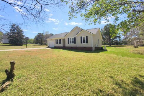 112-Stonehenge-Dr-Clayton-NC-27520-10