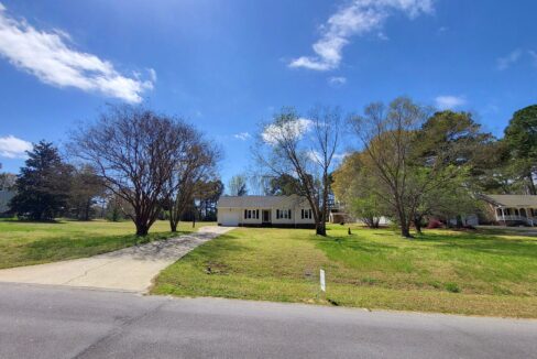 112-Stonehenge-Dr-Clayton-NC-27520-14