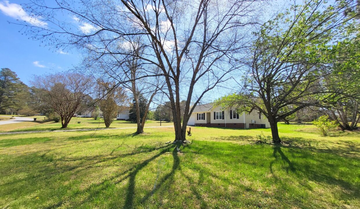 112-Stonehenge-Dr-Clayton-NC-27520-5