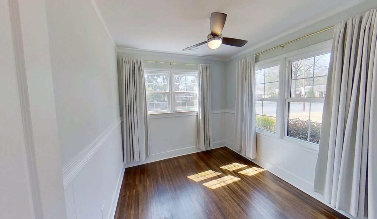 1200-Dresden-Dr-W-Charlotte-NC-28205-14