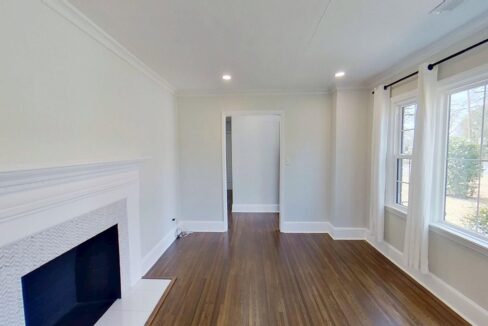 1200-Dresden-Dr-W-Charlotte-NC-28205-18