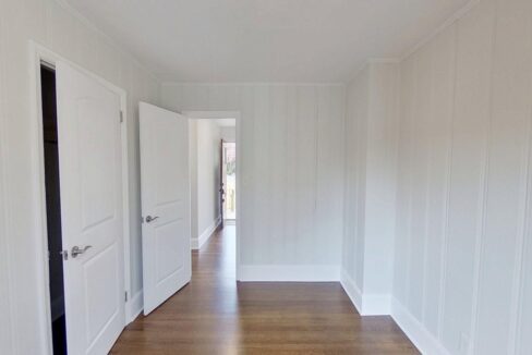 1200-Dresden-Dr-W-Charlotte-NC-28205-26