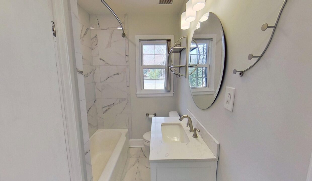 1200-Dresden-Dr-W-Charlotte-NC-28205-28