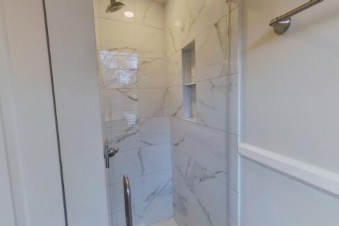 1200-Dresden-Dr-W-Charlotte-NC-28205-35