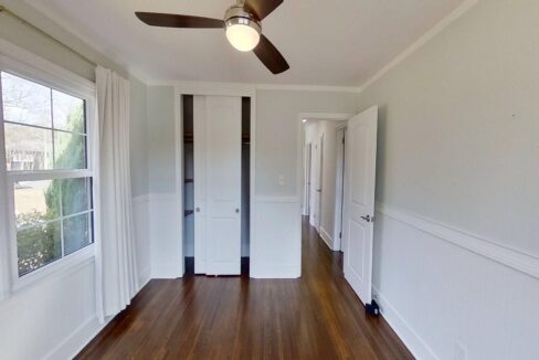 1200-Dresden-Dr-W-Charlotte-NC-28205-36