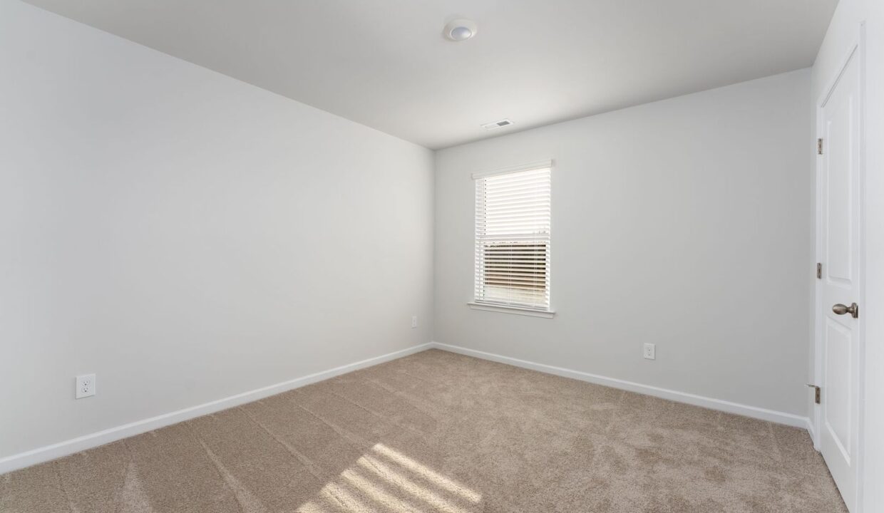 179-N-Farmhouse-Dr-Wilmington-NC-28411-23