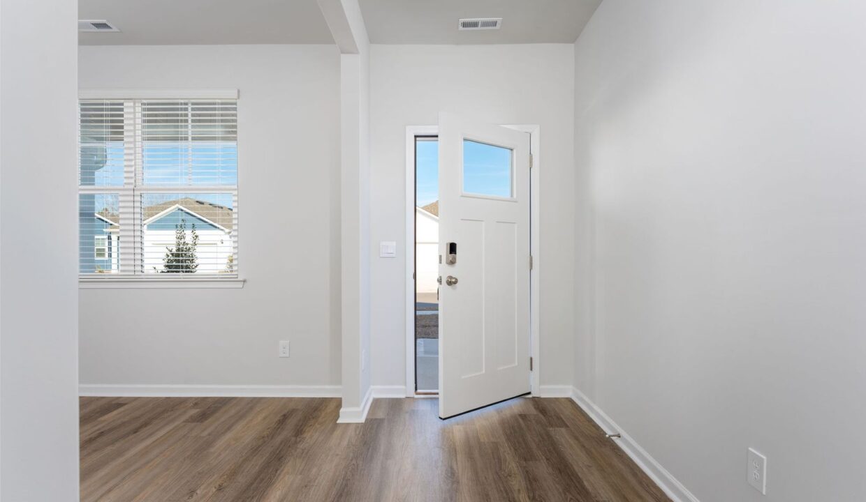 179-N-Farmhouse-Dr-Wilmington-NC-28411-34
