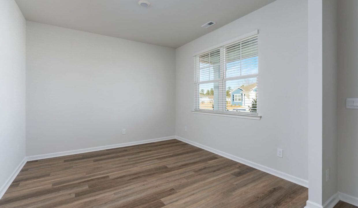 179-N-Farmhouse-Dr-Wilmington-NC-28411-35