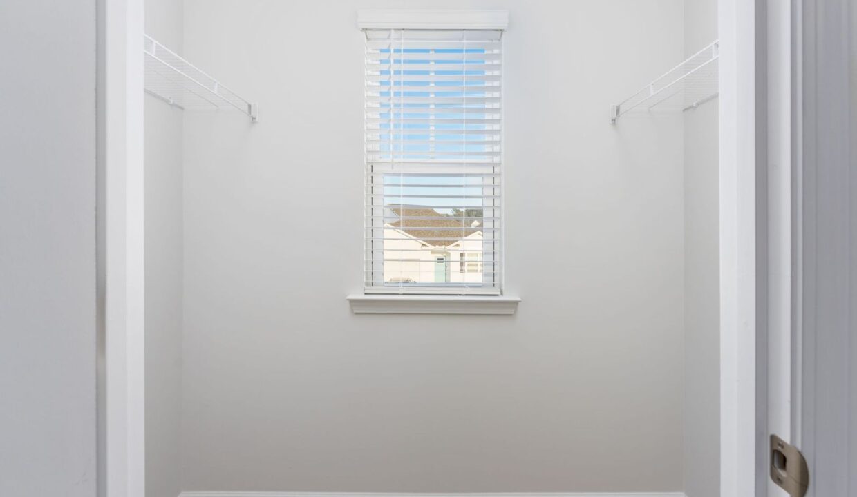 179-N-Farmhouse-Dr-Wilmington-NC-28411-42