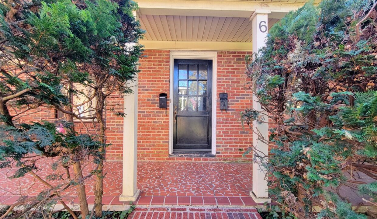 2408-Providence-Rd-5-Charlotte-NC-28211-16