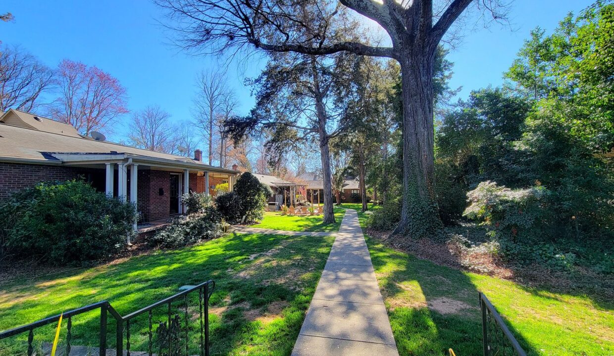 2408-Providence-Rd-5-Charlotte-NC-28211-19