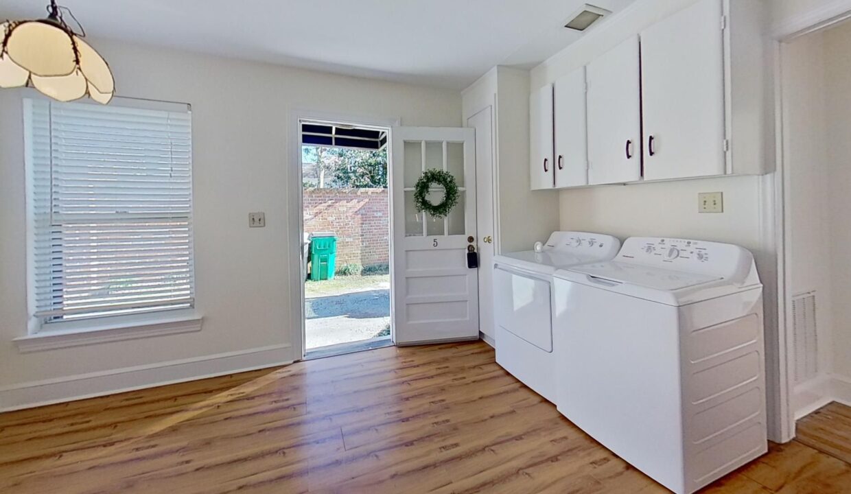 2408-Providence-Rd-5-Charlotte-NC-28211-3