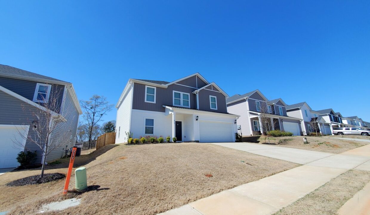 269-Lavinia-Cir-Duncan-SC-29334-23