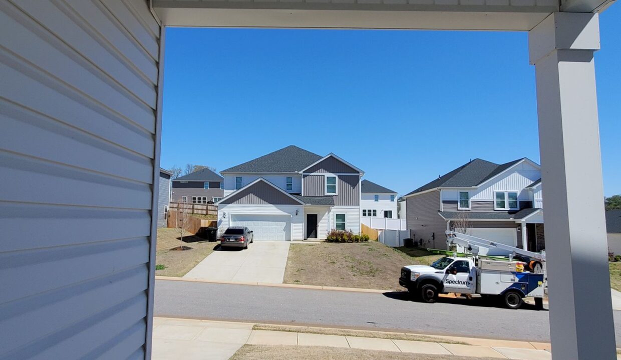 269-Lavinia-Cir-Duncan-SC-29334-26