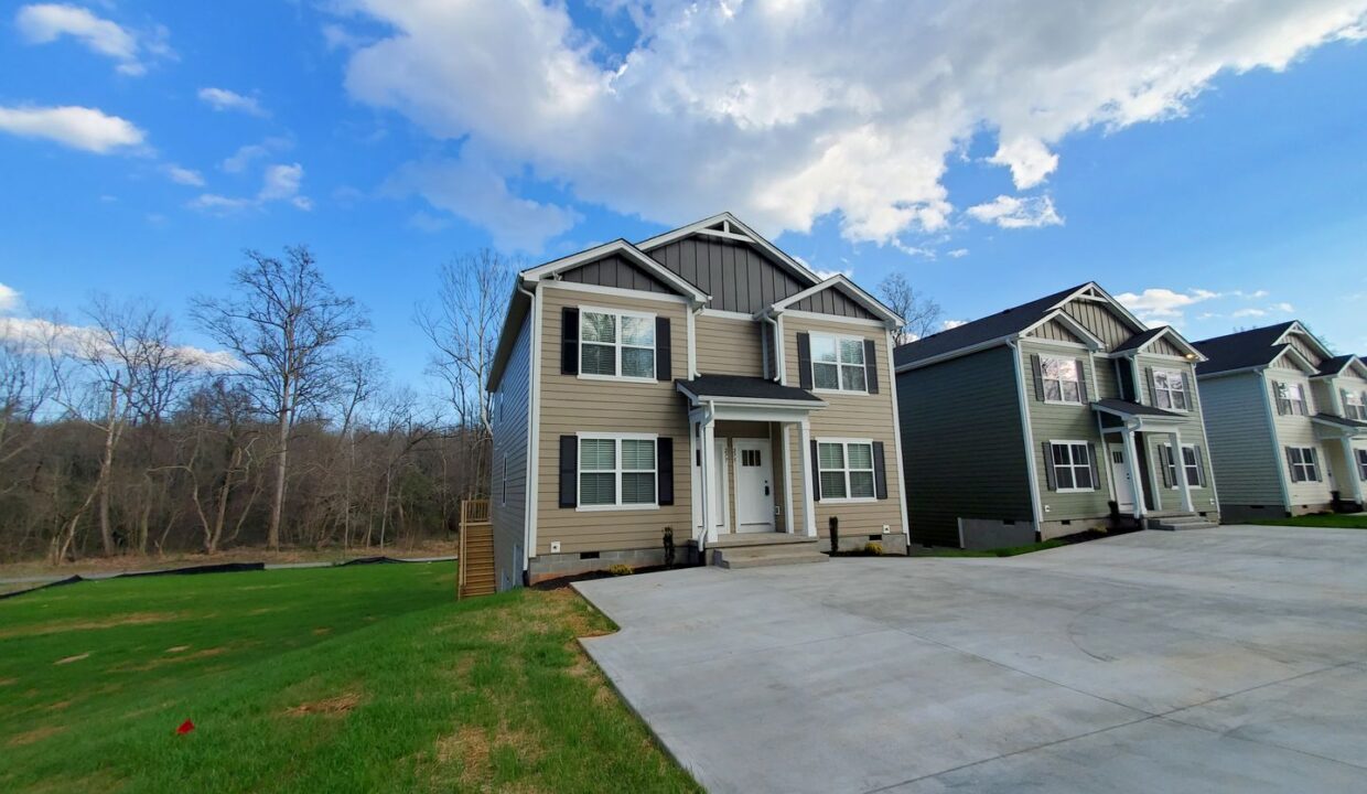 275-Vanderbilt-Rd-Spartanburg-SC-29301-15