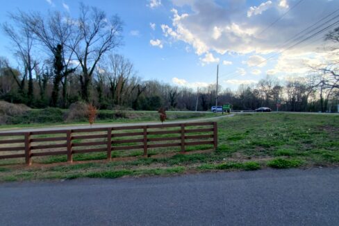 275-Vanderbilt-Rd-Spartanburg-SC-29301-21