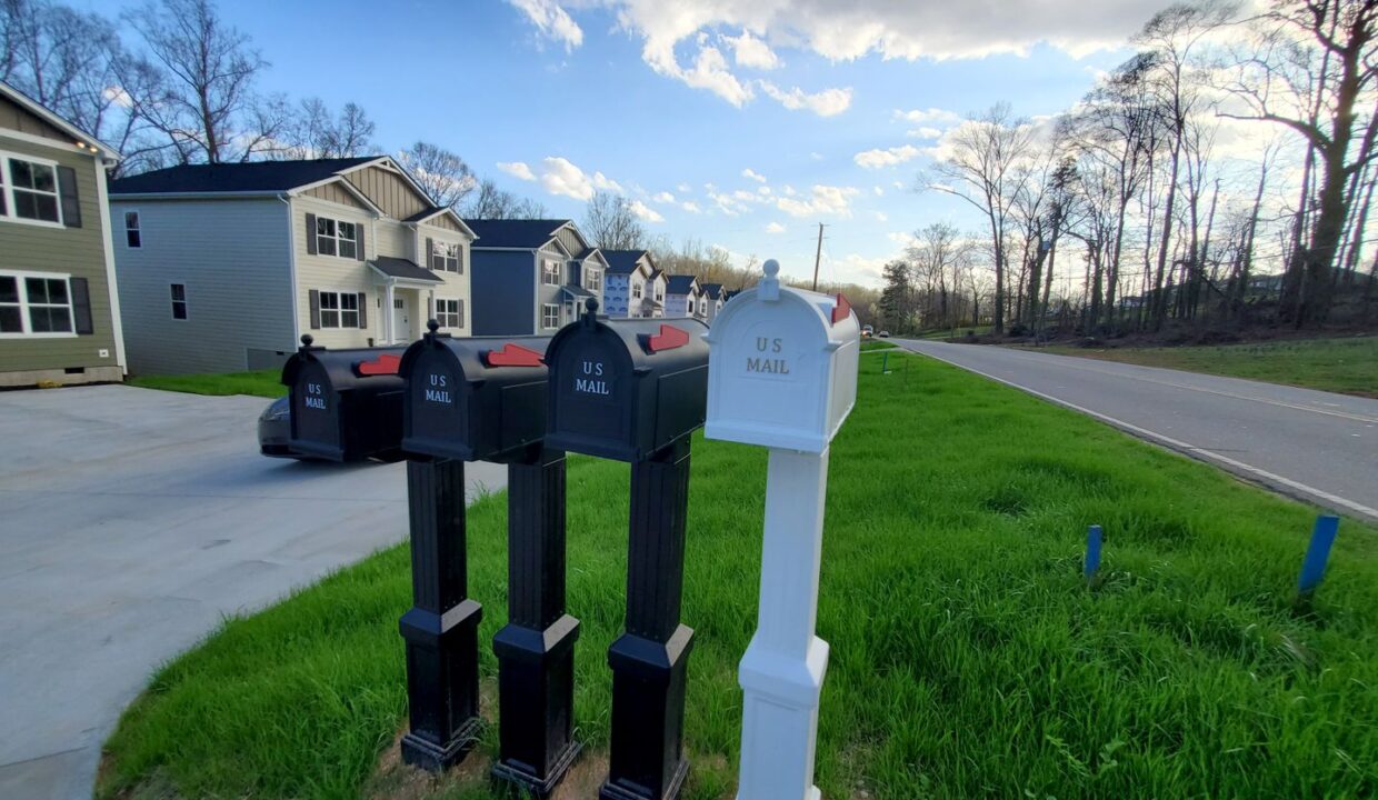 275-Vanderbilt-Rd-Spartanburg-SC-29301-27