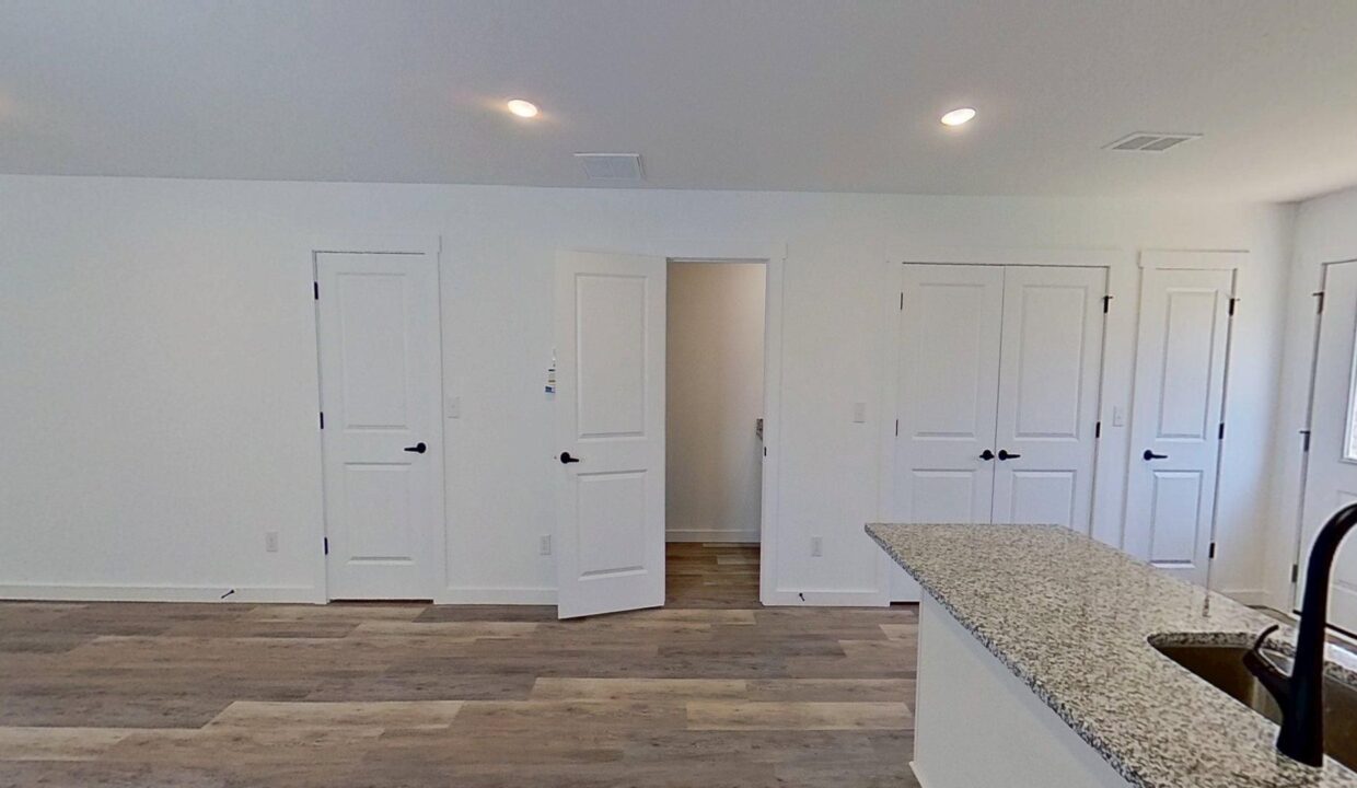 275-Vanderbilt-Rd-Spartanburg-SC-29301-8