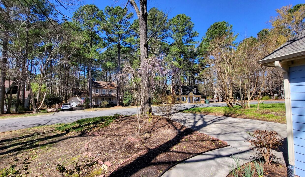 326-Old-Fox-Tr-Durham-NC-27713-23