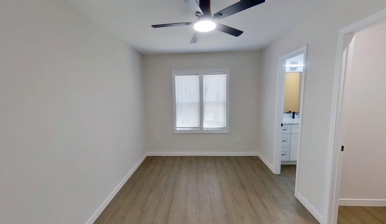 326-Old-Fox-Tr-Durham-NC-27713-25