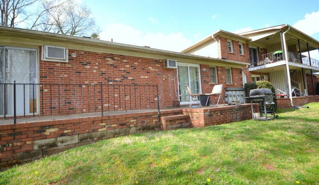 3416-Craig-Ave-Charlotte-NC-28211-10