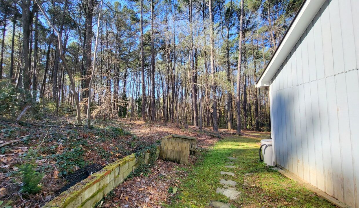 4711-Highview-Place-Raleigh-NC-27606-37