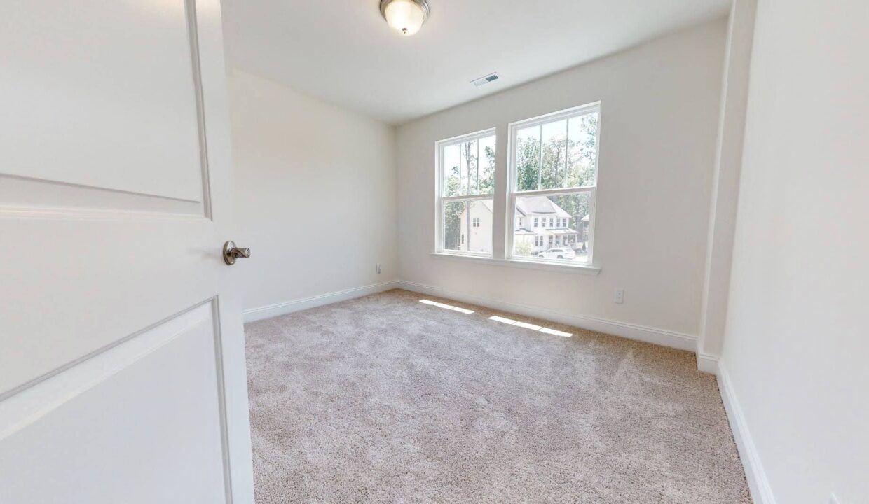 495-Village-Bend-Dr-Fuquay-Varina-NC-27526-26