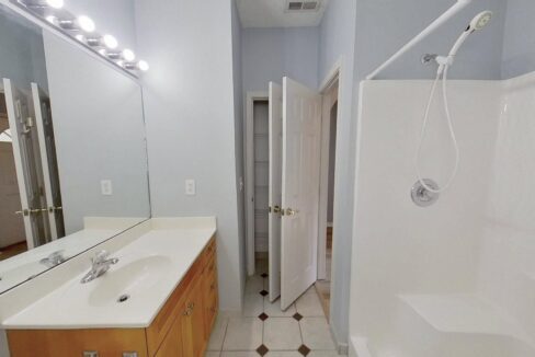 8640-Orchard-Loop-Rd-Leland-NC-28451-29