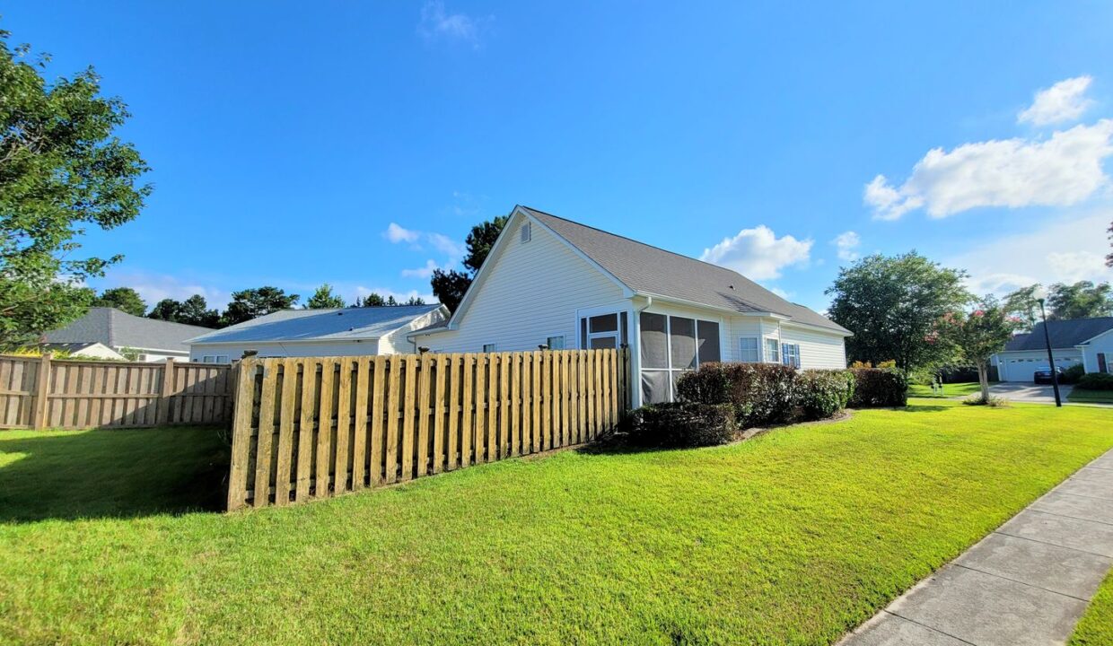 8640-Orchard-Loop-Rd-Leland-NC-28451-31